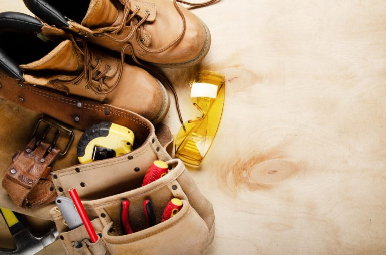 What Is A Composite Toe Boot? 2024 Buying Guide